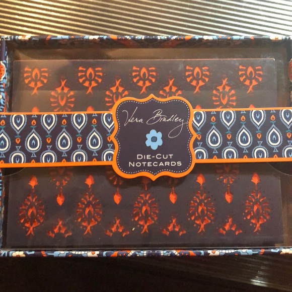 VERA BRADLEY DIE CUT NOTE CARDS - Picture 1 of 3